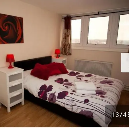 Snooze Central: Victoria Centre Apartments with Home Cooking Nottingham Exterior photo